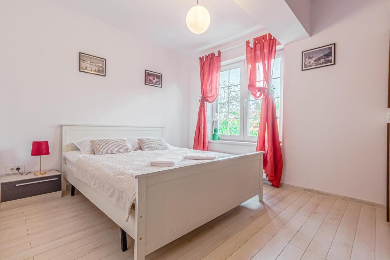 Opera Apart 2 Apartment บราชอฟ ภายนอก รูปภาพ